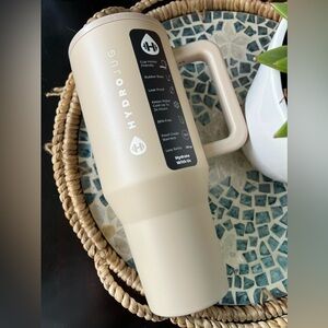 Hydrojug TAN Traveler 40oz Leakproof Stainless Steel Tumbler NWT